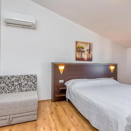 La Quiete 3* Lovrecica (Istria)